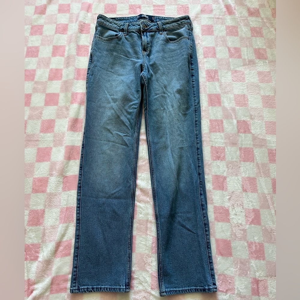 hollister low rise boyfriend jeans, size 5